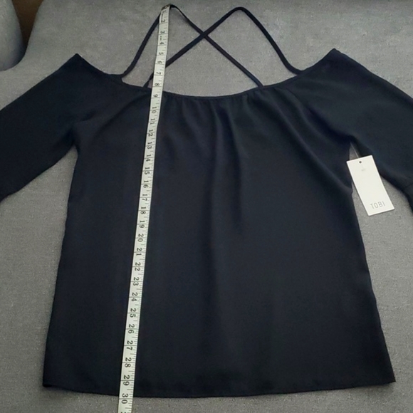 🆕️ TOBI Black Off-The-Shoulder Backless Sheer Blouse SIZE: M - Picture 8 of 11